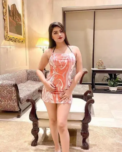 Escorts Service In Aldona